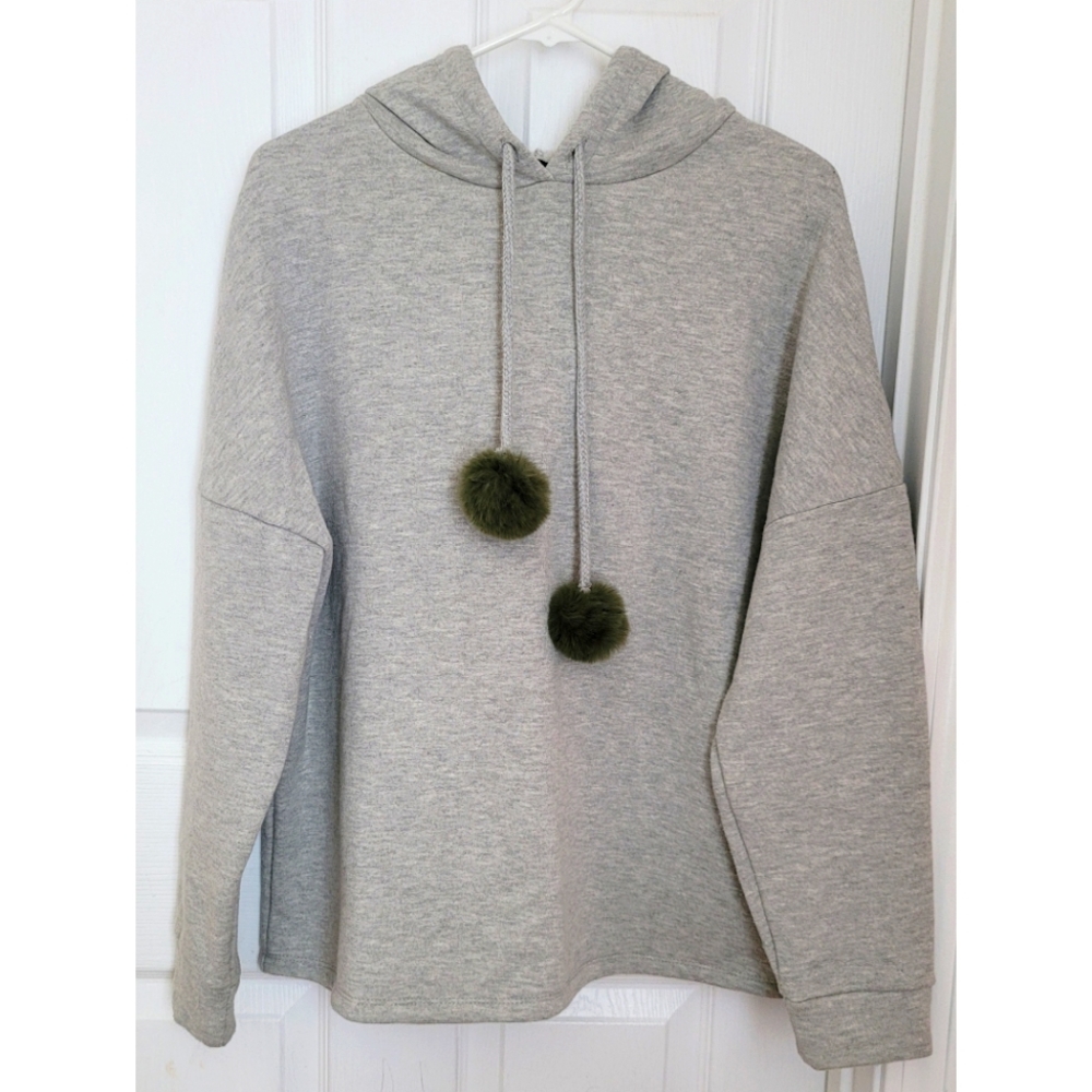 Catherine Malandrino Pompom Sweatshirt small